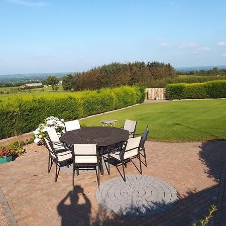 Antrim Heights Bnb Экстерьер фото