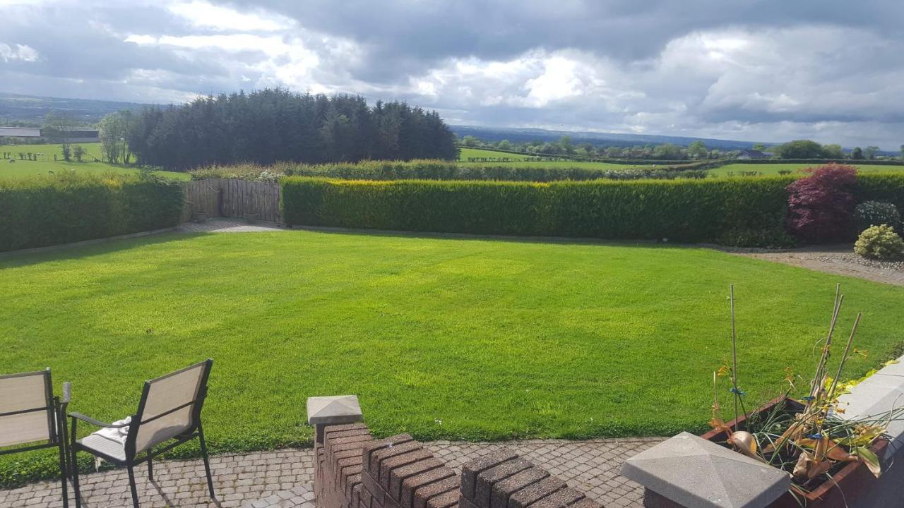 Antrim Heights Bnb Экстерьер фото